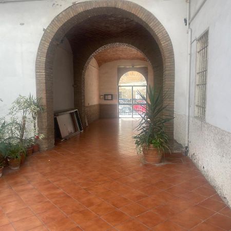 Be Your Home - Grazioso Monolocale Tra Porto E Stazione Civitavecchia Exteriör bild